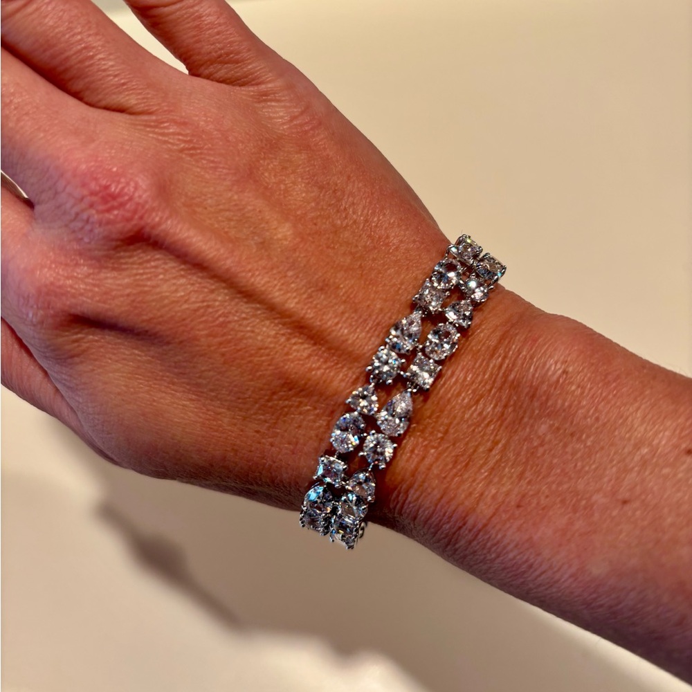 Elegant Swarovski Silver Crystal Bracelet